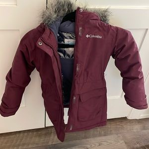 Girls Columbia winter coat. Only worn one season, in great condition!